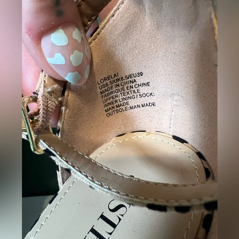 NWOT Leopard Block Heel 2 Strap Sandal - Picture 4 of 4